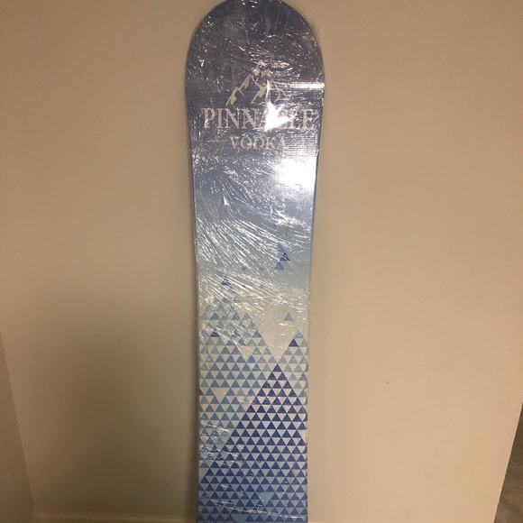 Snowboard - Picture 2 of 2